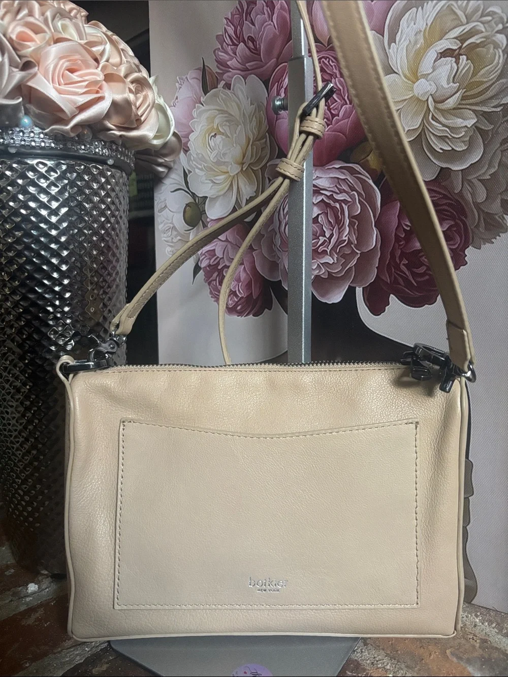 Botkier Beige Leather Crossbody Bag - Classic Neutral Shoulder Purse
